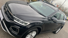 Volkswagen T-Roc 1.5 TSI Life 5dr Petrol Hatchback